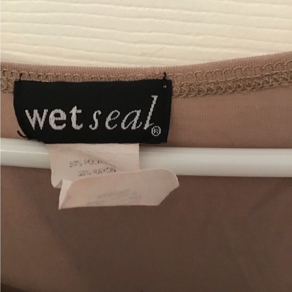 Womens Wet Seal Cold shoulder top - Picture 3 of 4